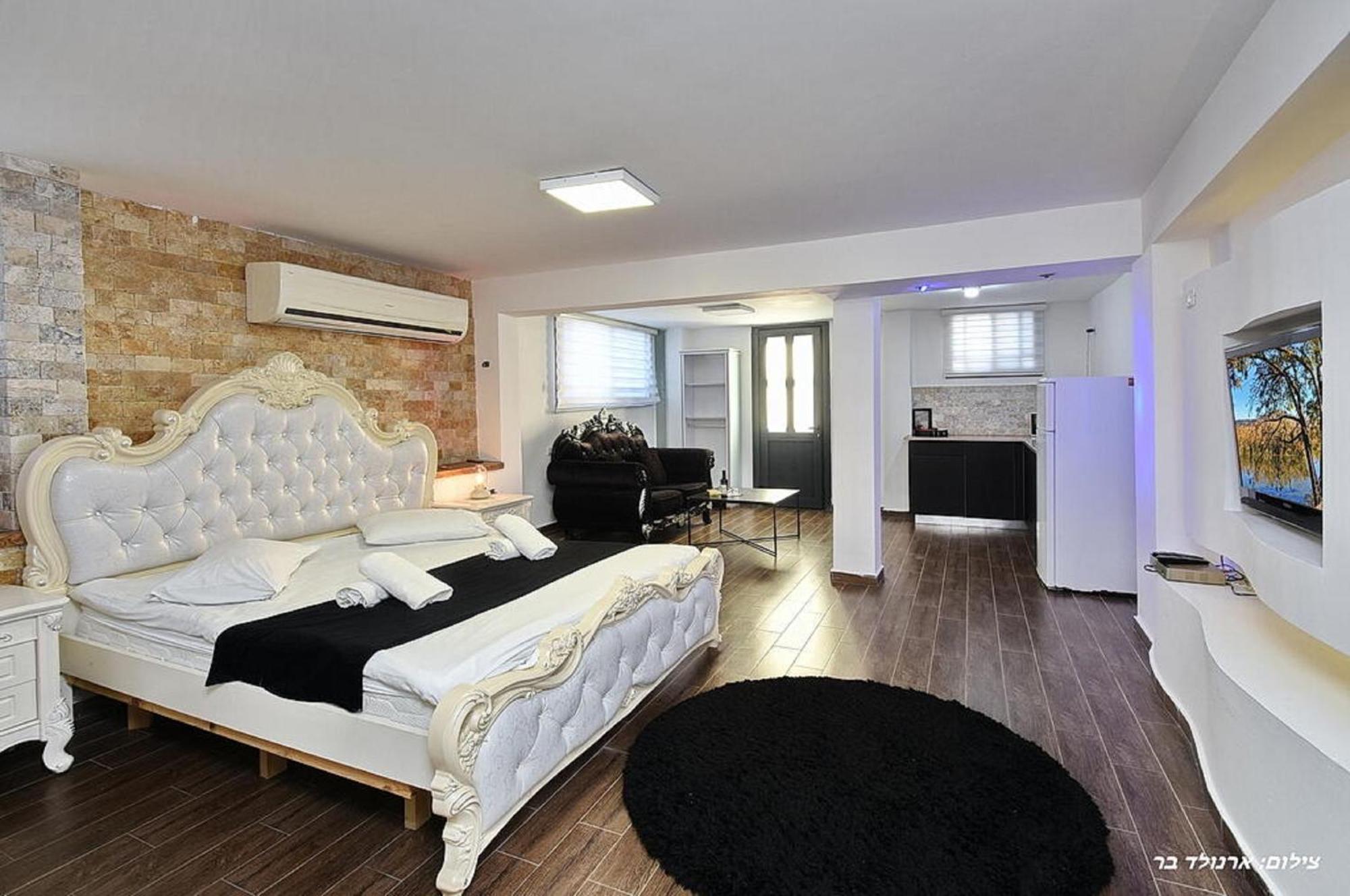 אוטופיה בצפון - מתחם אירוח מפואר Hotel Dalton ภายนอก รูปภาพ