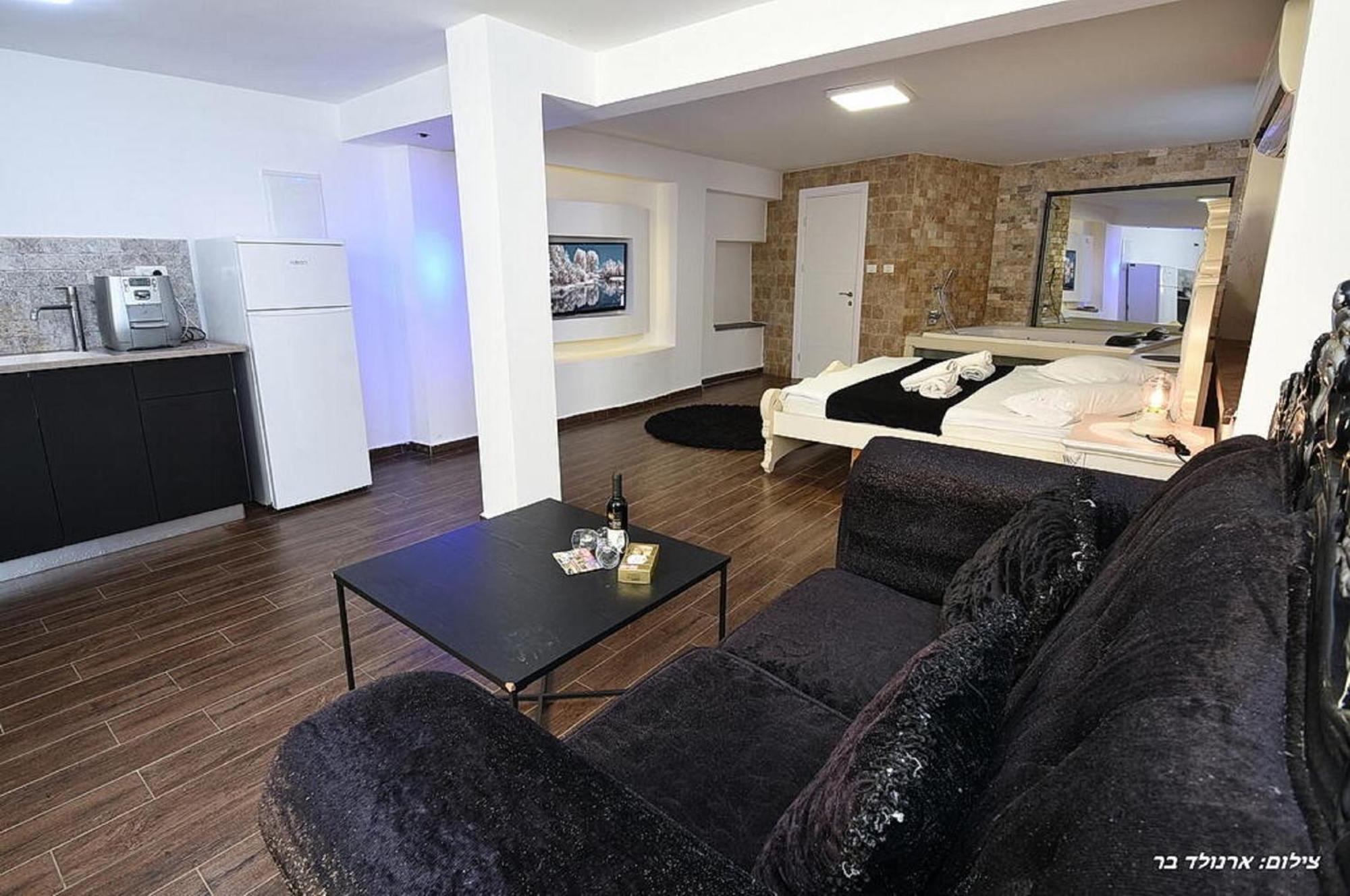 אוטופיה בצפון - מתחם אירוח מפואר Hotel Dalton ภายนอก รูปภาพ