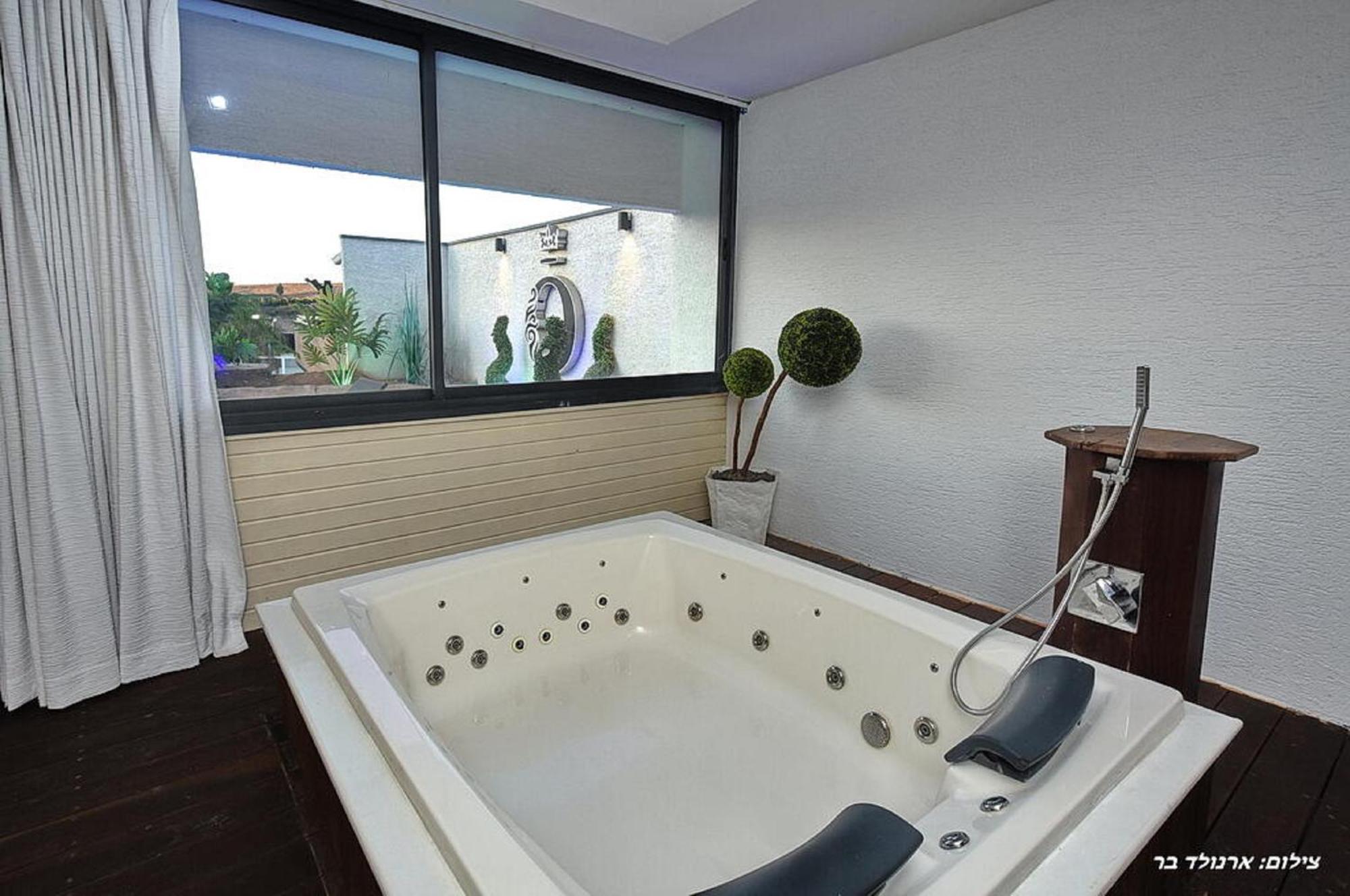 אוטופיה בצפון - מתחם אירוח מפואר Hotel Dalton ภายนอก รูปภาพ