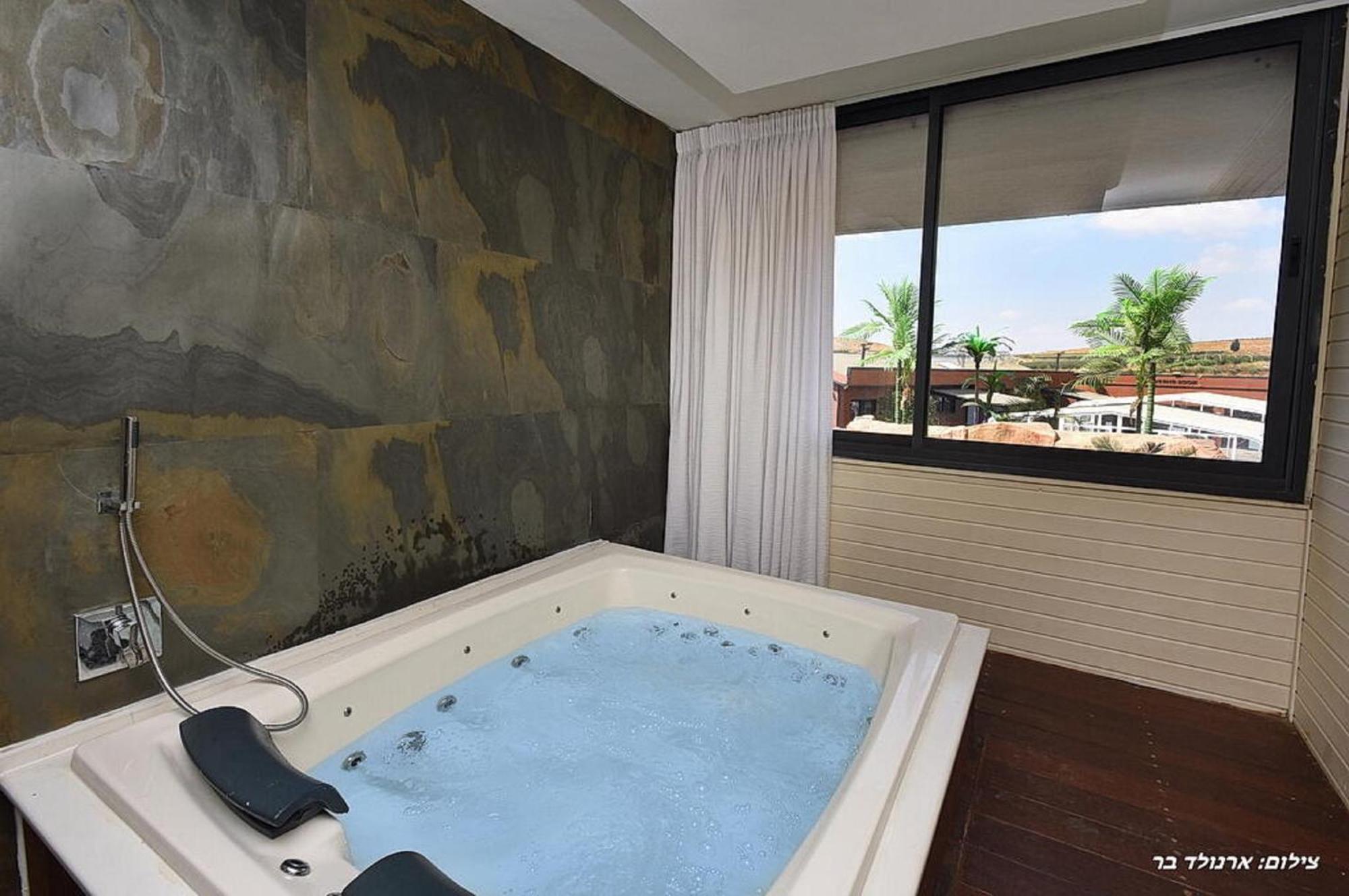 אוטופיה בצפון - מתחם אירוח מפואר Hotel Dalton ภายนอก รูปภาพ
